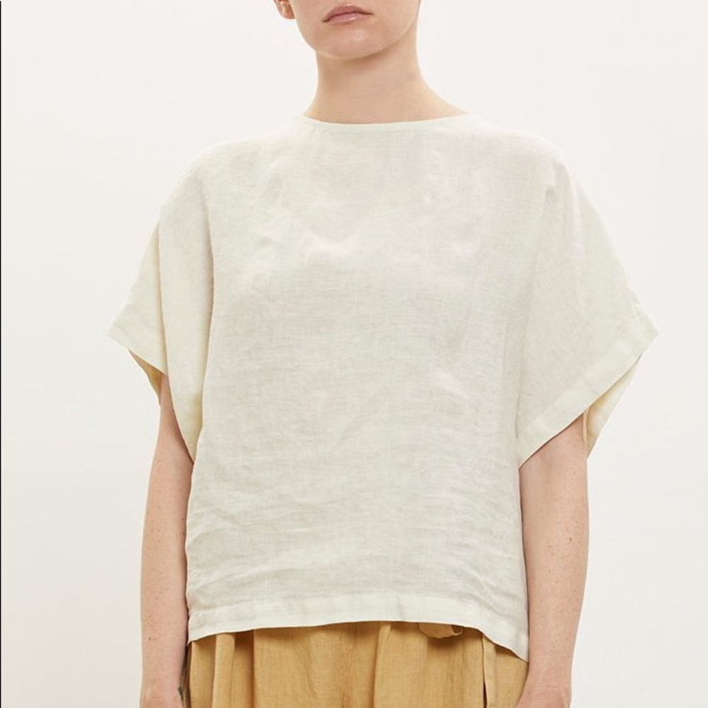 Black Crane Cream Linen shirt. Size 2/4 or XS/S.